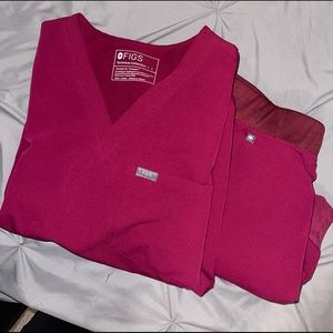 FIGS Scrub Set